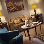 מלון Cavour 4*