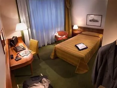 Hotel Cavour Mediolan