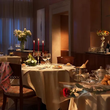Cavour 4* Mediolan