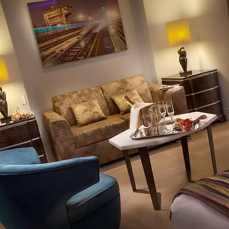 Hotel Cavour 4*