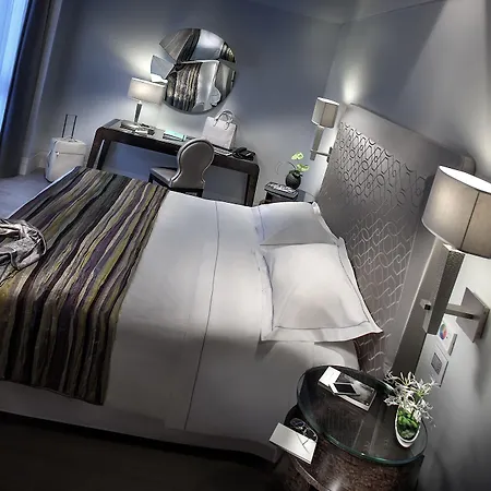 Cavour Hotel 4*