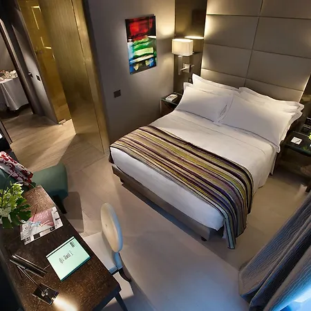 Hotel Cavour 4*