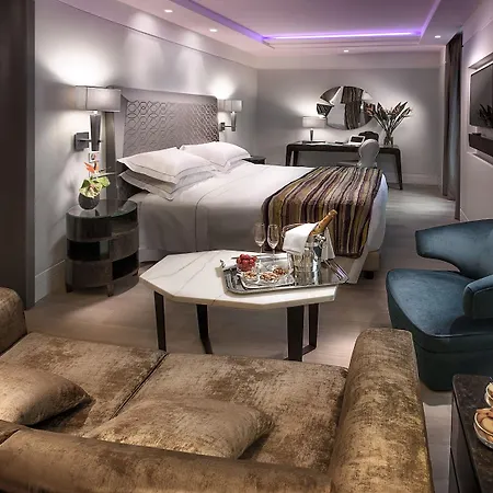 Hotel Cavour Milán