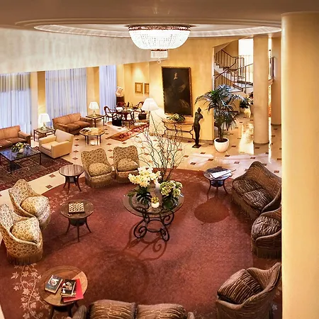 מלון Cavour מילאנו