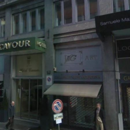 Cavour Mailand