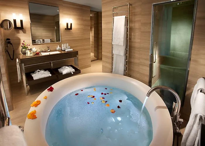 Otel Cavour 4*