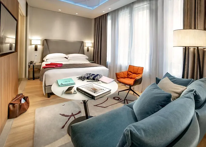 Hotel Cavour 4*