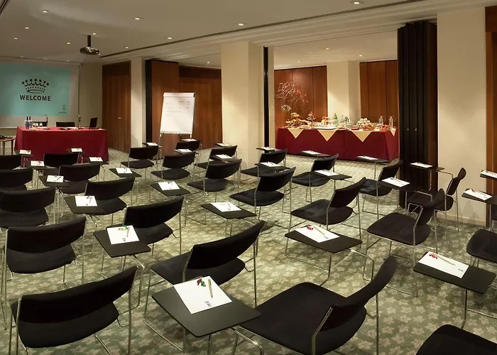 Cavour Hotel 4*